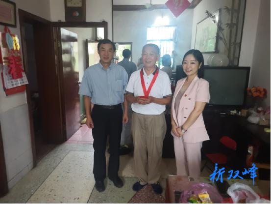【我为群众办实事】双峰县总工会：“工会进万家”