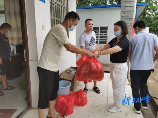 县交通运输局：心系一线送清凉 凝心聚力鼓干劲