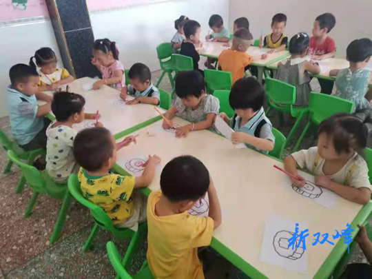 “童心邀明月，浓浓中秋情”杏子石壁幼儿园开展中秋节主题活动