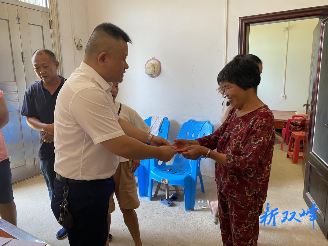 县畜牧水产事务中心落实乡村振兴帮扶工作