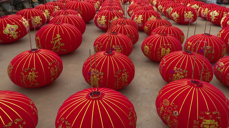 吉瑞风宫灯公司：赶制灯笼喜迎国庆