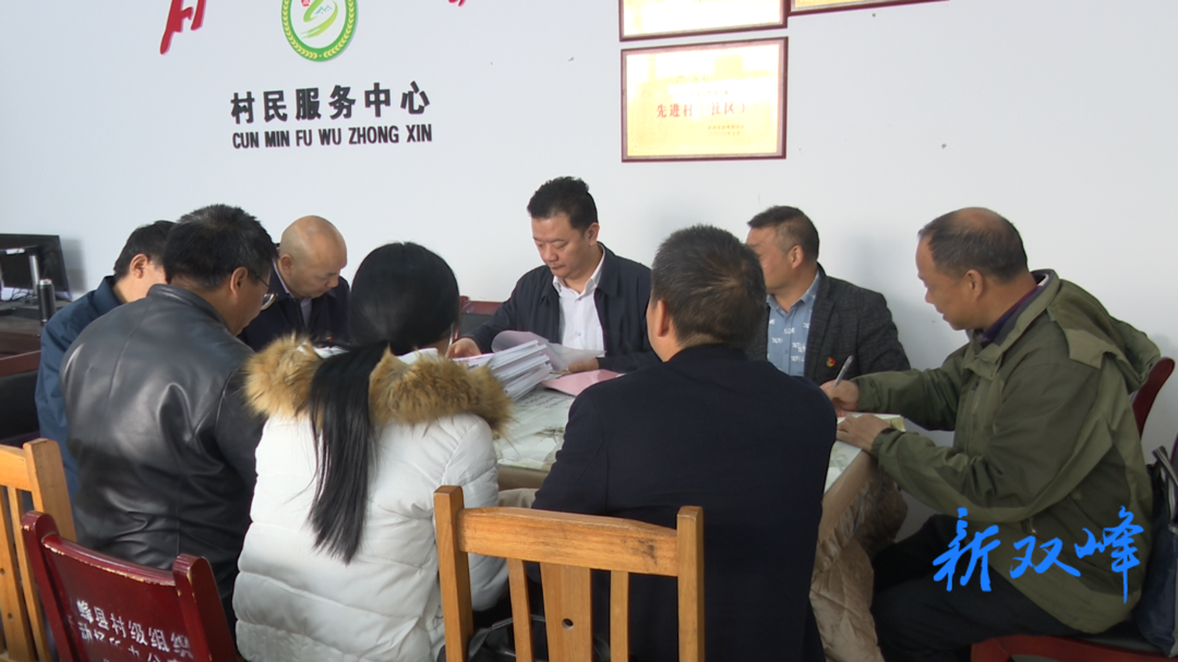 戴志雄到梓门桥镇督查乡村振兴工作