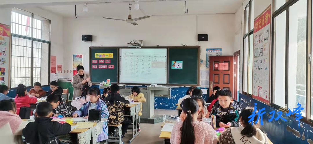 县妇幼保健院携手湾田学校到沙田学校开展送教下乡助力乡村振兴