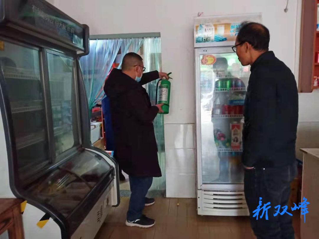 永丰街道：“敲门行动”守护百姓平安幸福