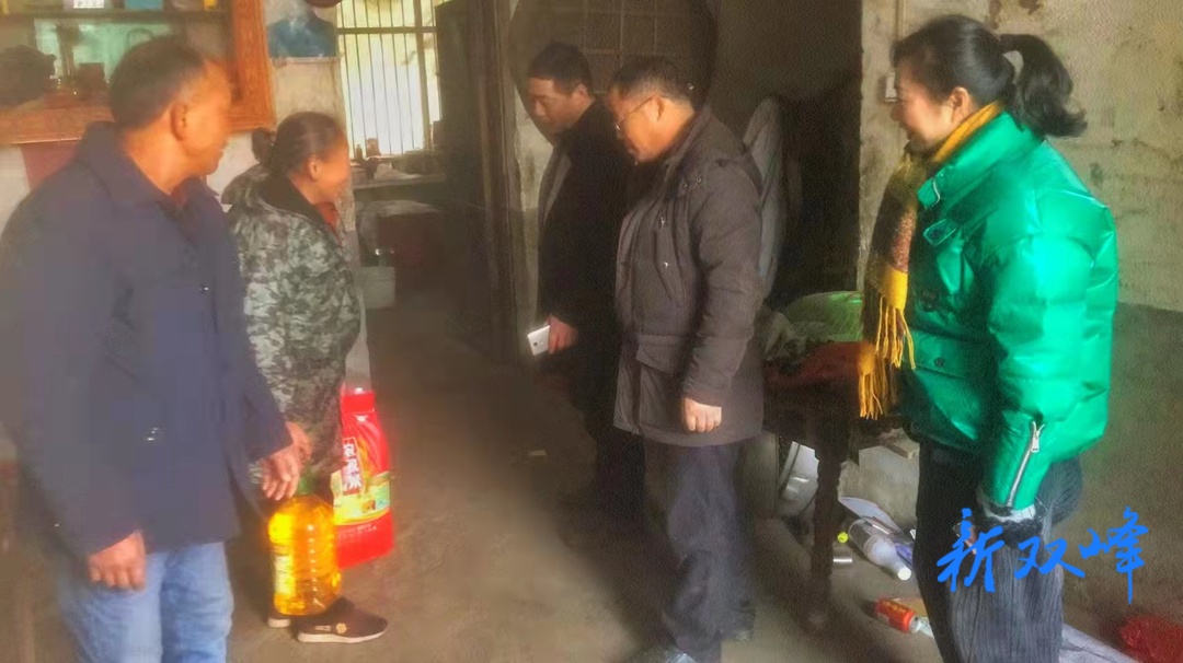 友善奉献之风吹遍荷叶镇
