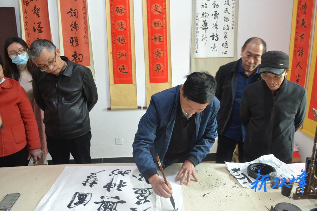 洪山殿镇：学“两会”精神 绘时代新风