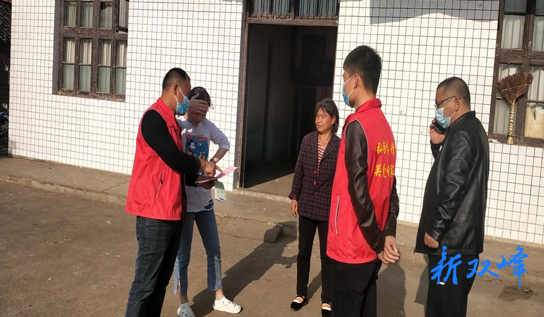 县计生协投身城乡社区防控一线