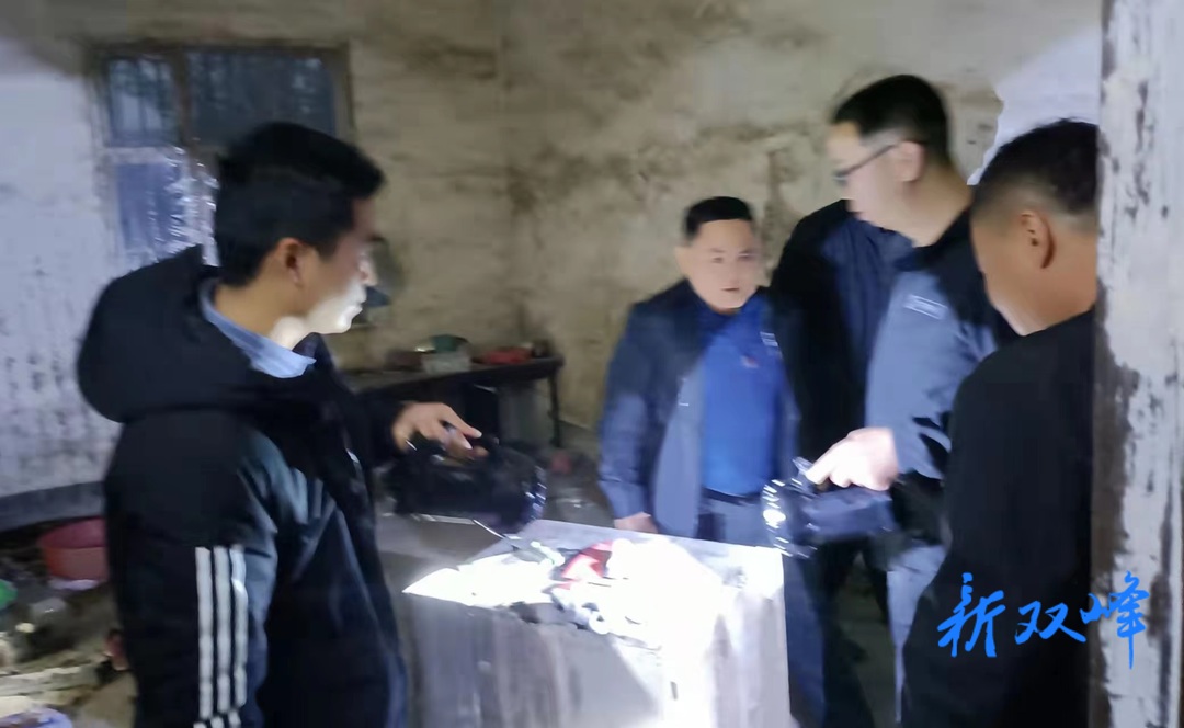 三塘铺镇开展反电诈“清楼行动”