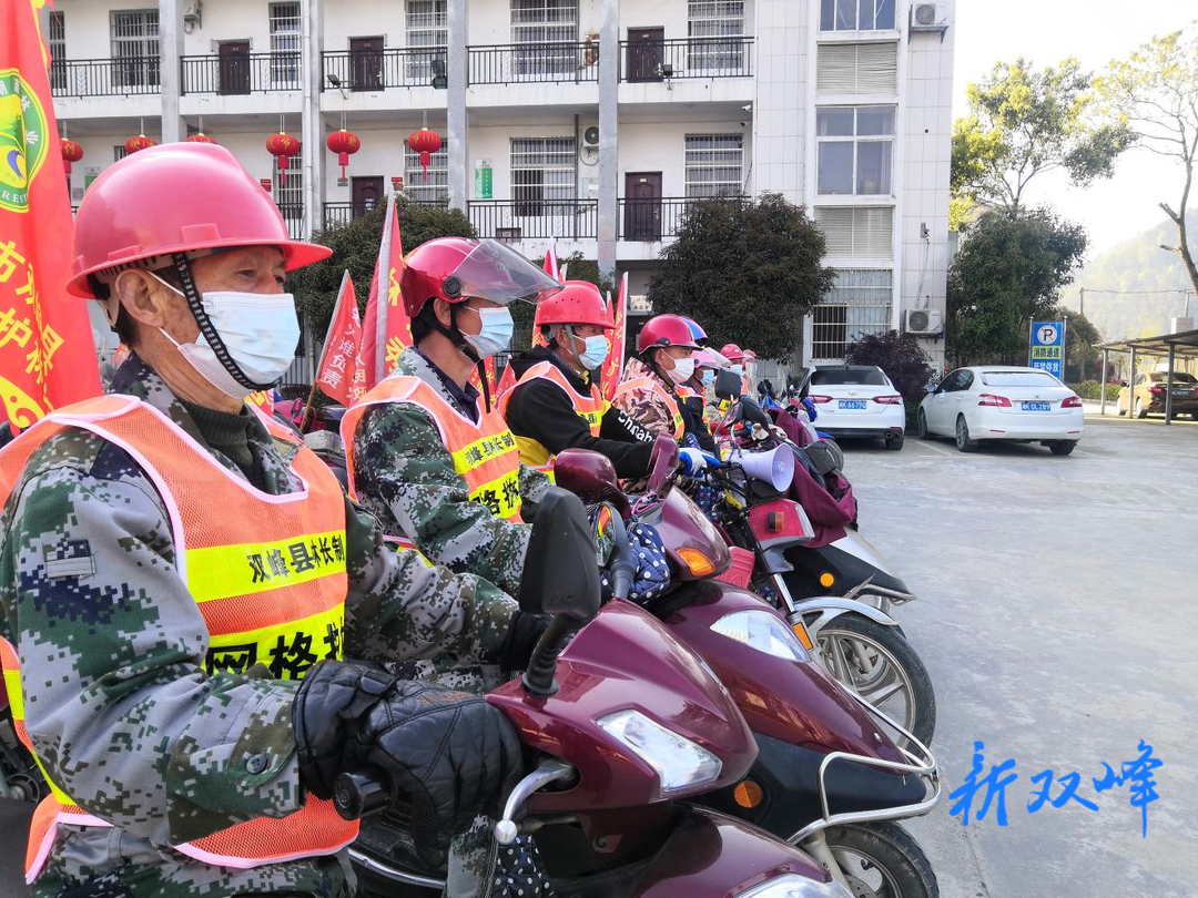 护好山野绿色 石牛网格护林员骑行宣传森林防火