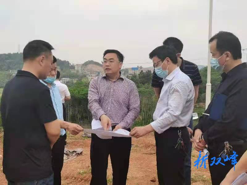 李基联现场调度重点项目建设：增强紧迫感 强化落实力 确保有力有序推进