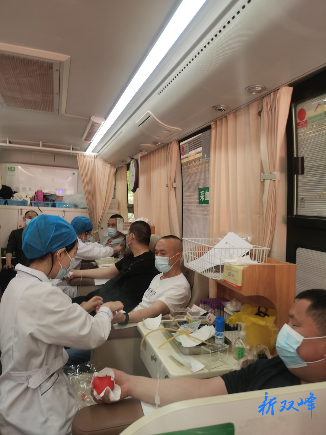 双峰县自然资源局开展无偿献血活动
