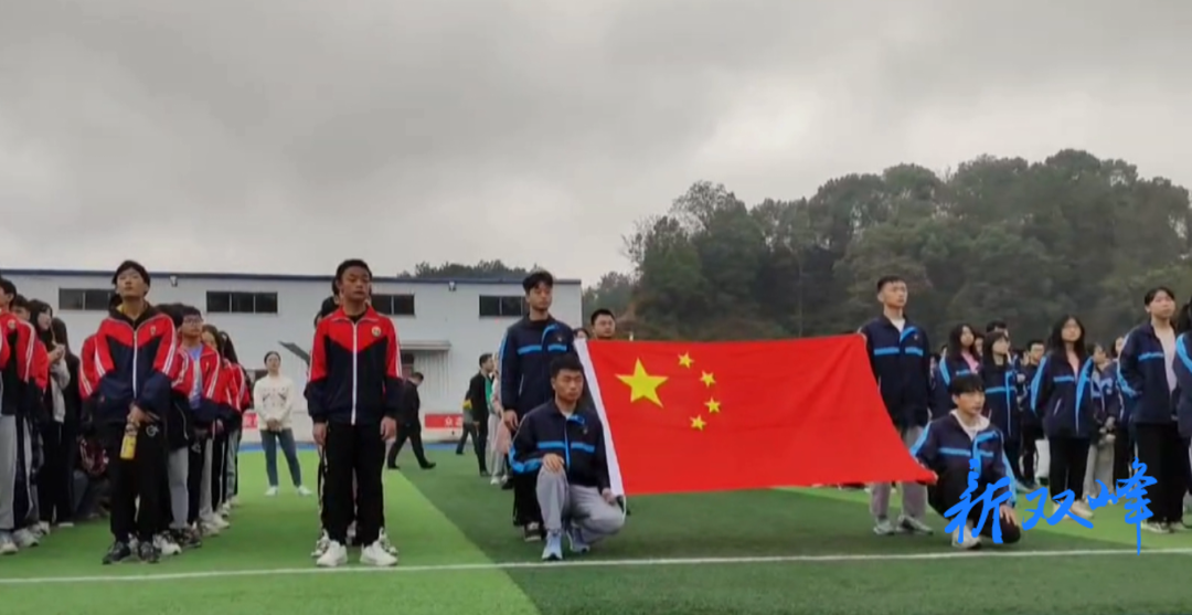 双峰五中：青春校园 书画飘香