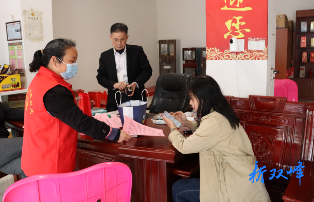 走马街镇开展社区禁毒宣传教育活动