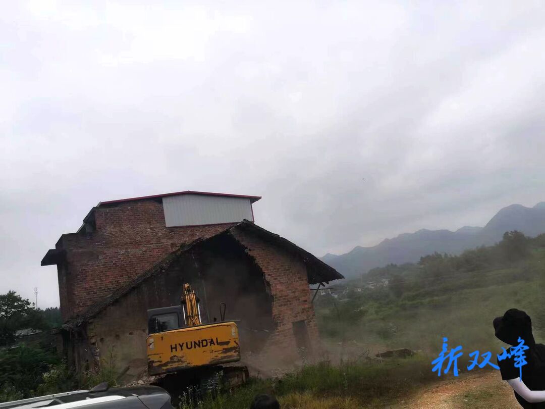 印塘乡扎实推进居民自建房安全专项整治