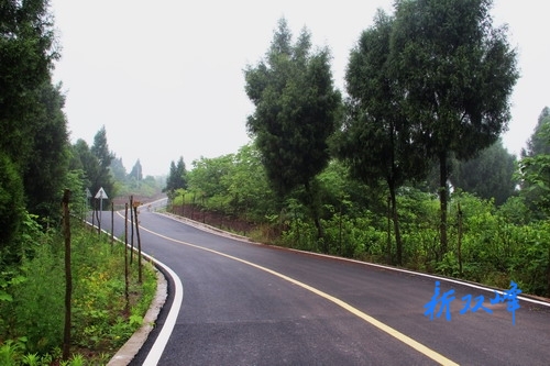 杏子铺镇：打通道路交通主动脉 为乡村振兴战略赋能