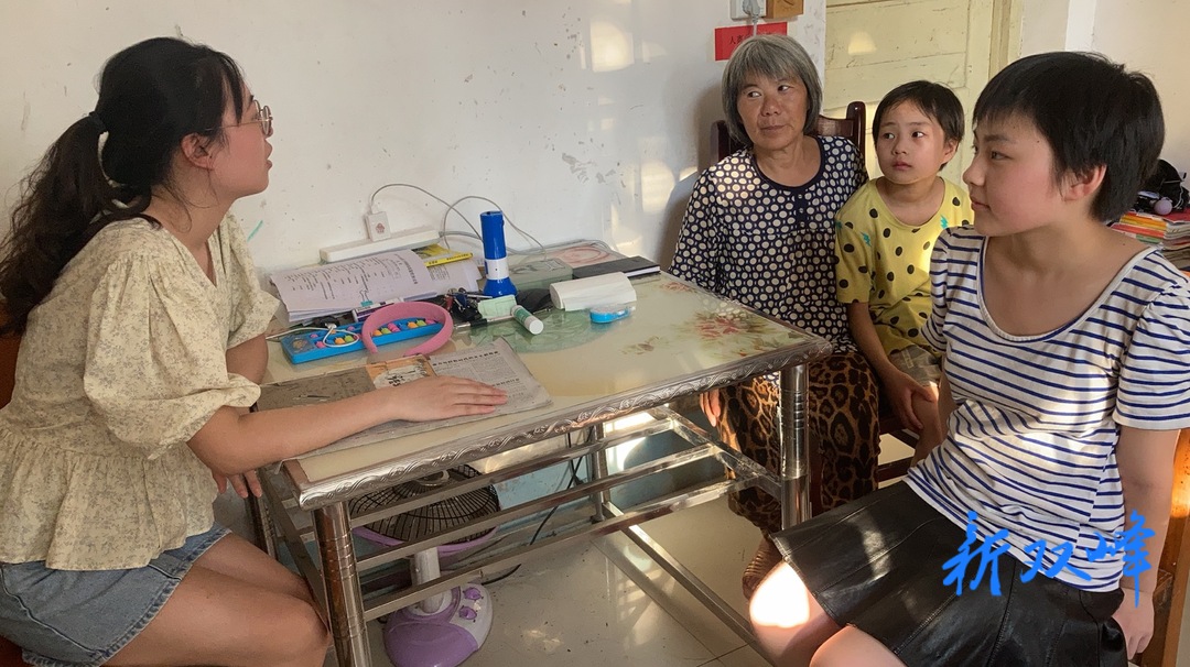 杏子合塘学校：筑牢防溺安全墙 党员教师在行动