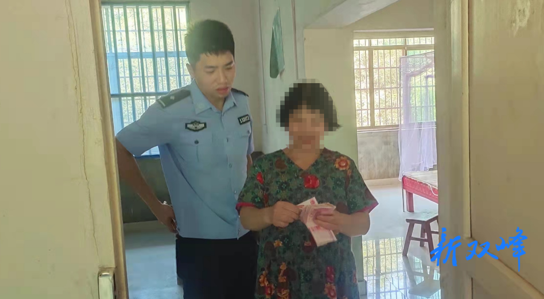 【我为群众办实事】老人报警称家中6000元现金被盗，民警帮忙满屋寻找，结果......