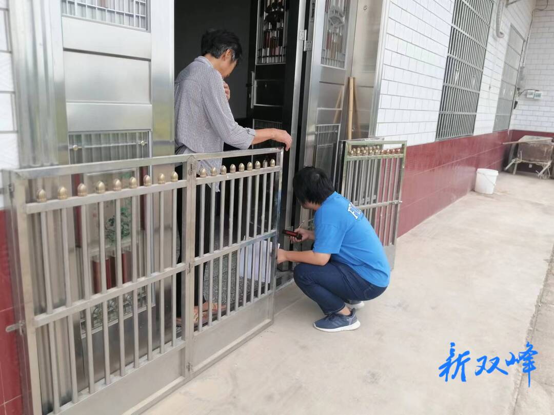 护航高速公路建设丨技术人员对房屋受损情况进行鉴定