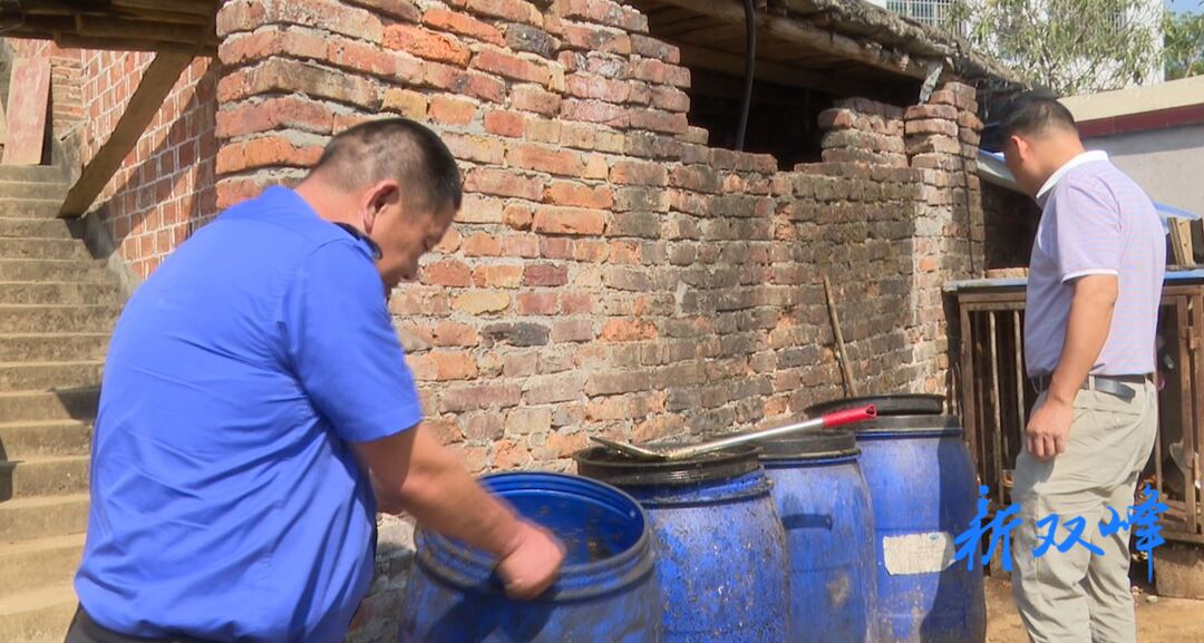 双峰县开展规范餐厨垃圾收运行为以及严厉打击非法提炼地沟油黑作坊专项整治行动