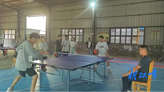 县职业中专学校乒乓球团体比赛圆满落幕