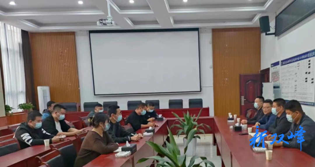 杏子鋪鎮：高速公路項目部筑牢疫情防控屏障