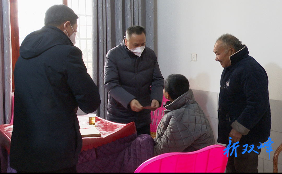 彭石清到永丰街道走访慰问困境儿童