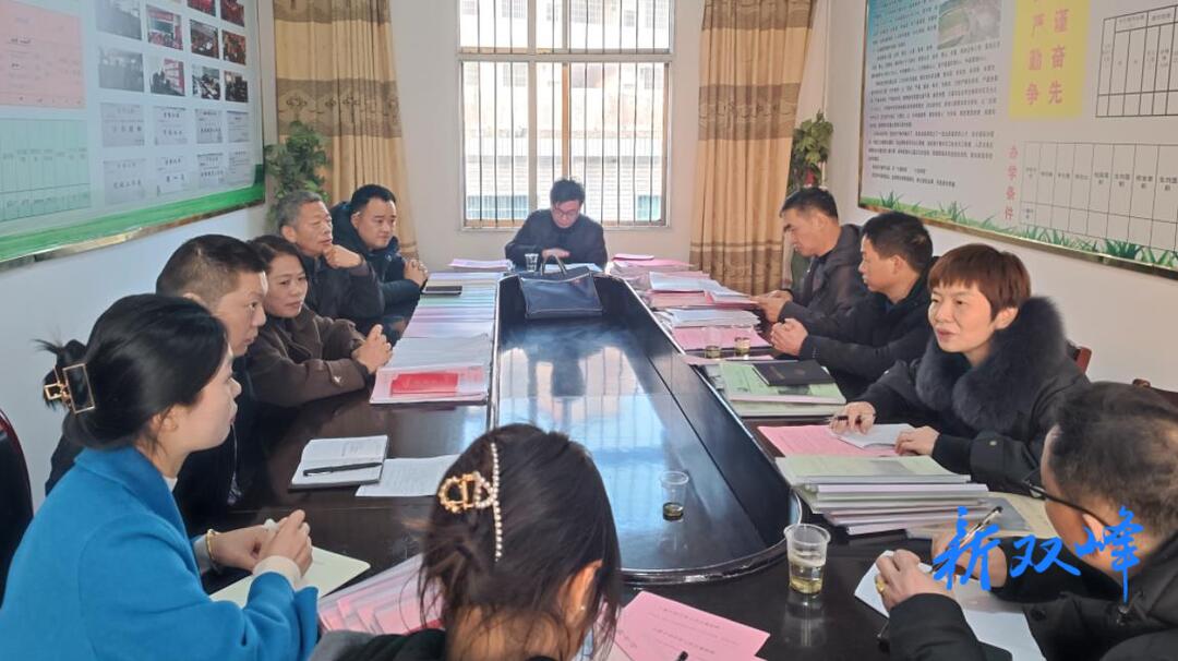 小富中学：开学工作稳推进  督导检查助前行