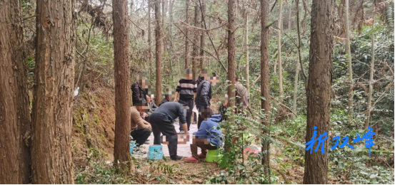 【雷霆2023】赌窝深藏山坳，双峰警方一举捣毁