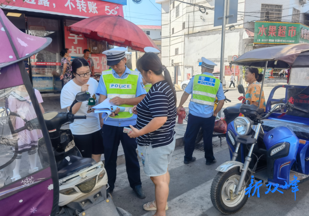 杏子铺镇：部门联手齐心发力，确保道路交道安全