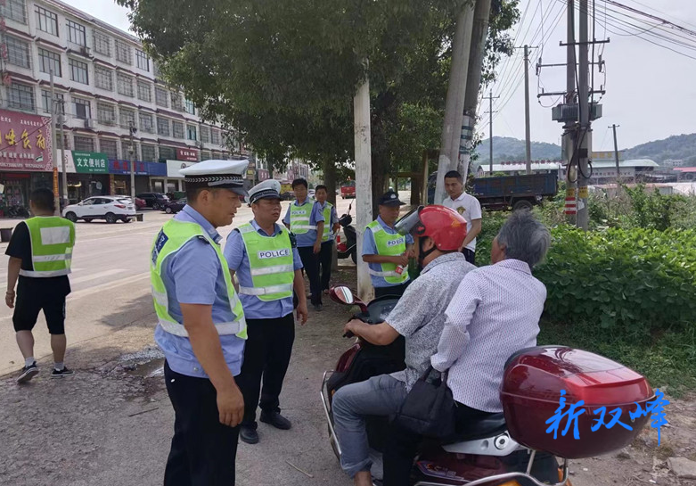 走马街镇持续发力推进交通问题顽瘴痼疾整治