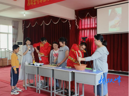 家校合作助力双减，百花齐放彰显特色——县特教学校开展“家长开放日”暨特色课程教学成果展示活动