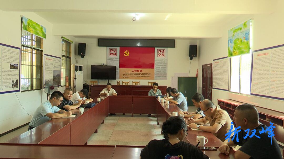县委宣传部到锁石镇调研乡风文明建设