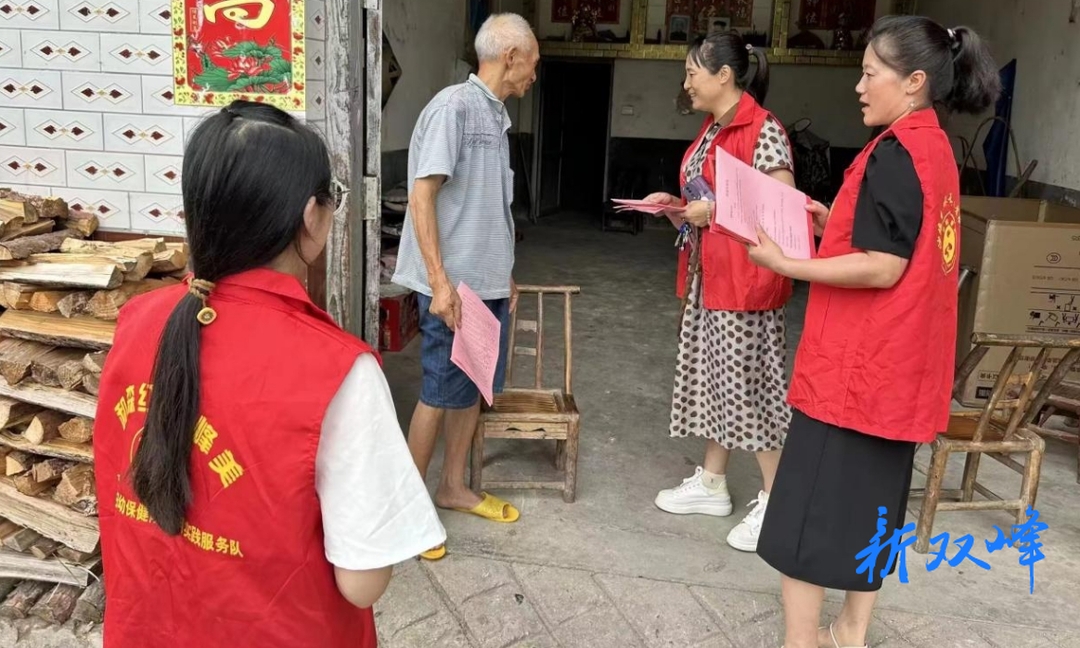 沙塘乡深入开展综治、禁毒民调工作宣传活动