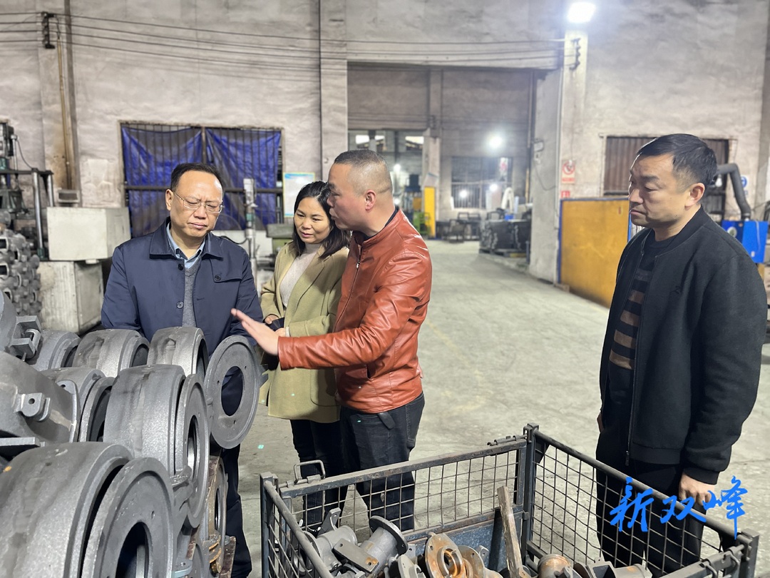 跟着链长去一线丨段平屏到高新区和印塘乡、金开街道调研农机产业