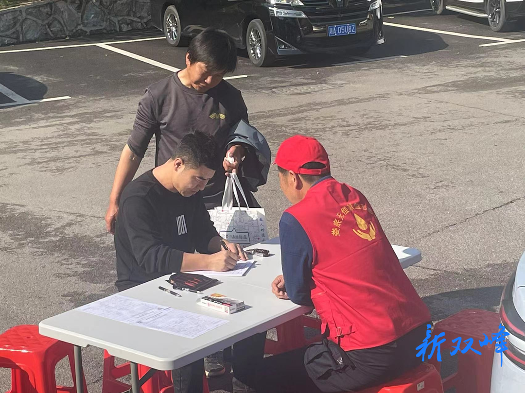 县供销社：春暖花开 热血奉献