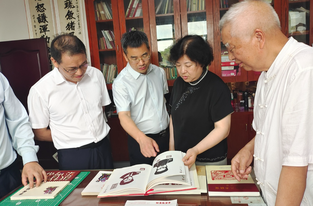 中国文联权益保障部来双峰县调研“文艺两新”权益保护工作