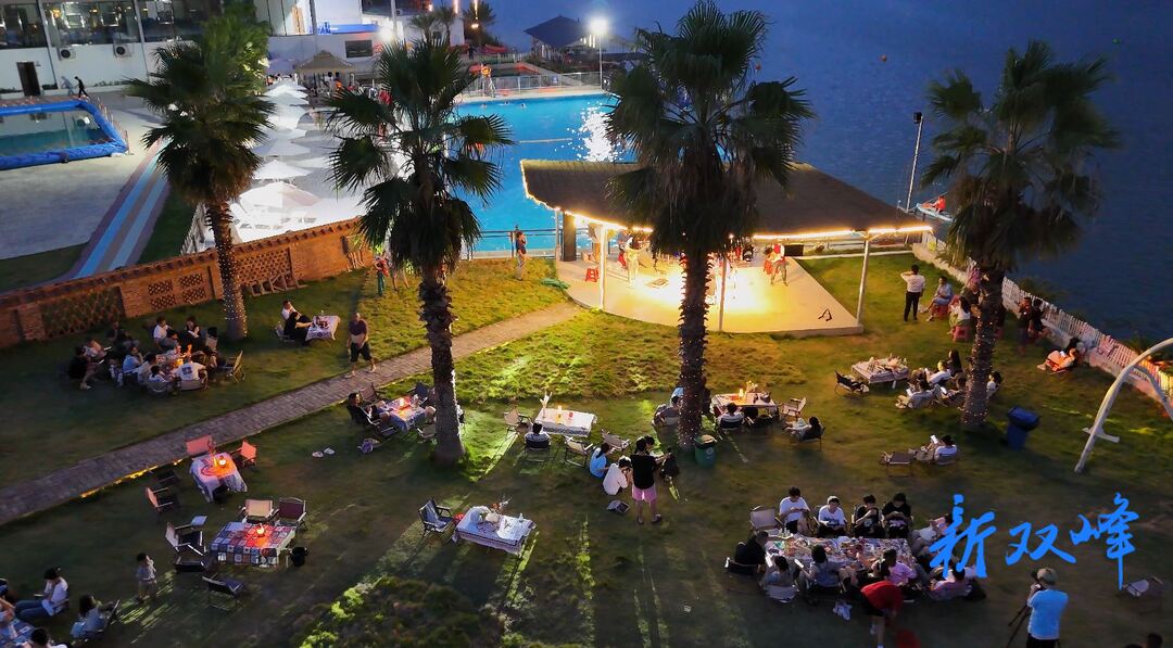 双峰：音乐会带动乡村“夜经济”