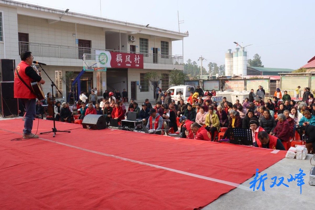 花门镇举行“送戏下乡 惠民演出”活动