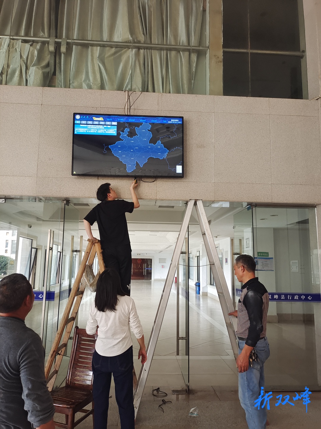 双峰县气象局“天气盒”预警终端实现乡镇全覆盖