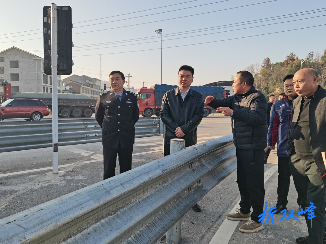 县领导到永丰街道调研道路交通安全隐患