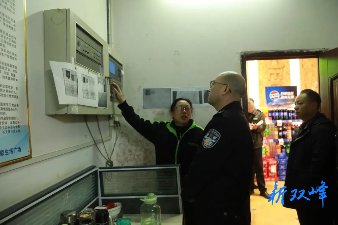 县领导赴基层督导检查安全生产等工作
