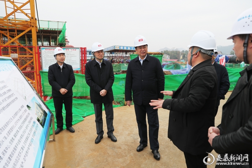 邹文辉到涟源市、双峰县调研：抢先机拼开局抓发展促转型 全力冲刺一季度“开门红”