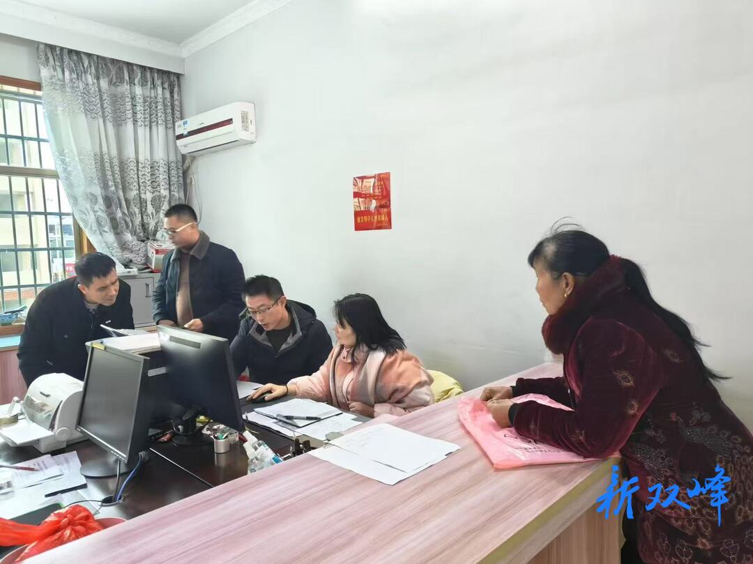 沙塘乡财政所积极完善家庭经济困难学生资助发放信息