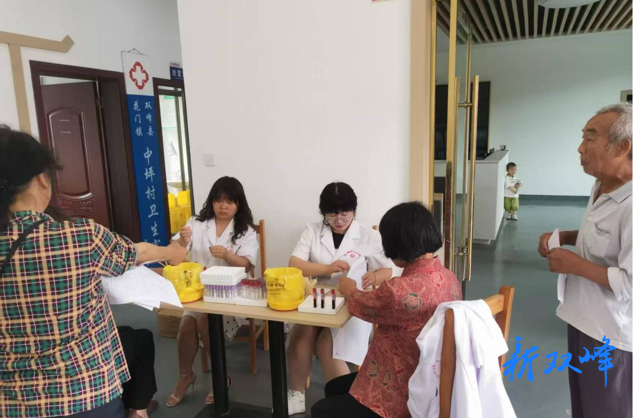 花门镇：免费体检医疗队进村 守护村民健康暖人心