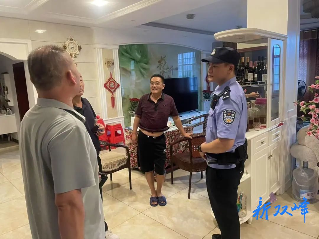 入户走访+屋场会，警民共建平安乡村
