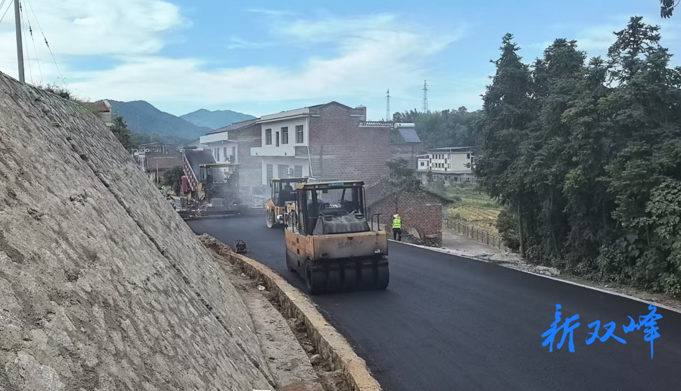 奋战当“夏”——S222公路改造项目沙塘段“加速跑”