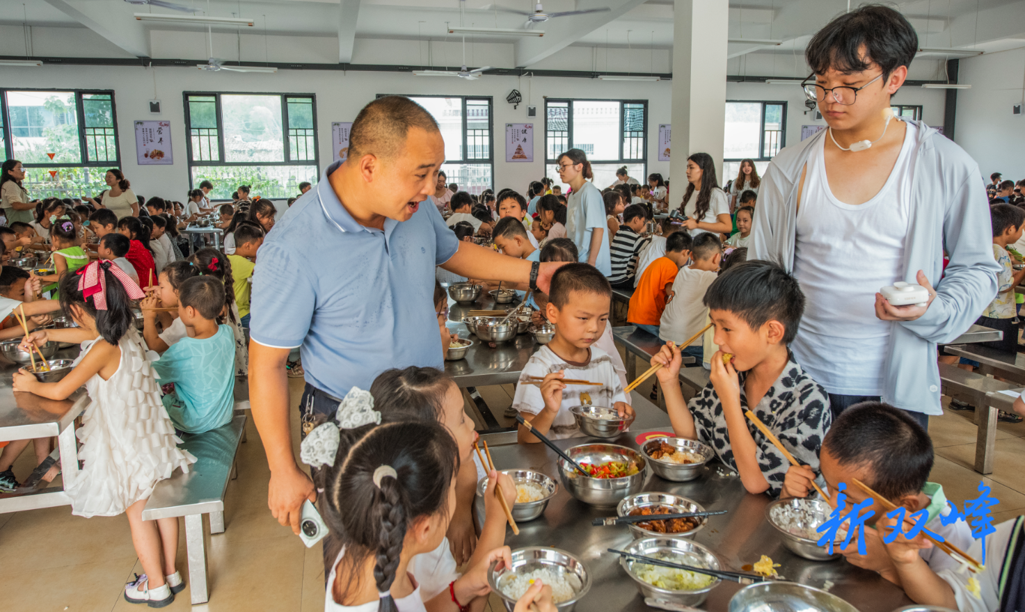 杏子铺镇人大：专项检查校园食堂，筑牢舌尖安全防线