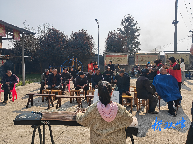 印塘乡开展 “三湘颐养” 社区文艺志愿活动