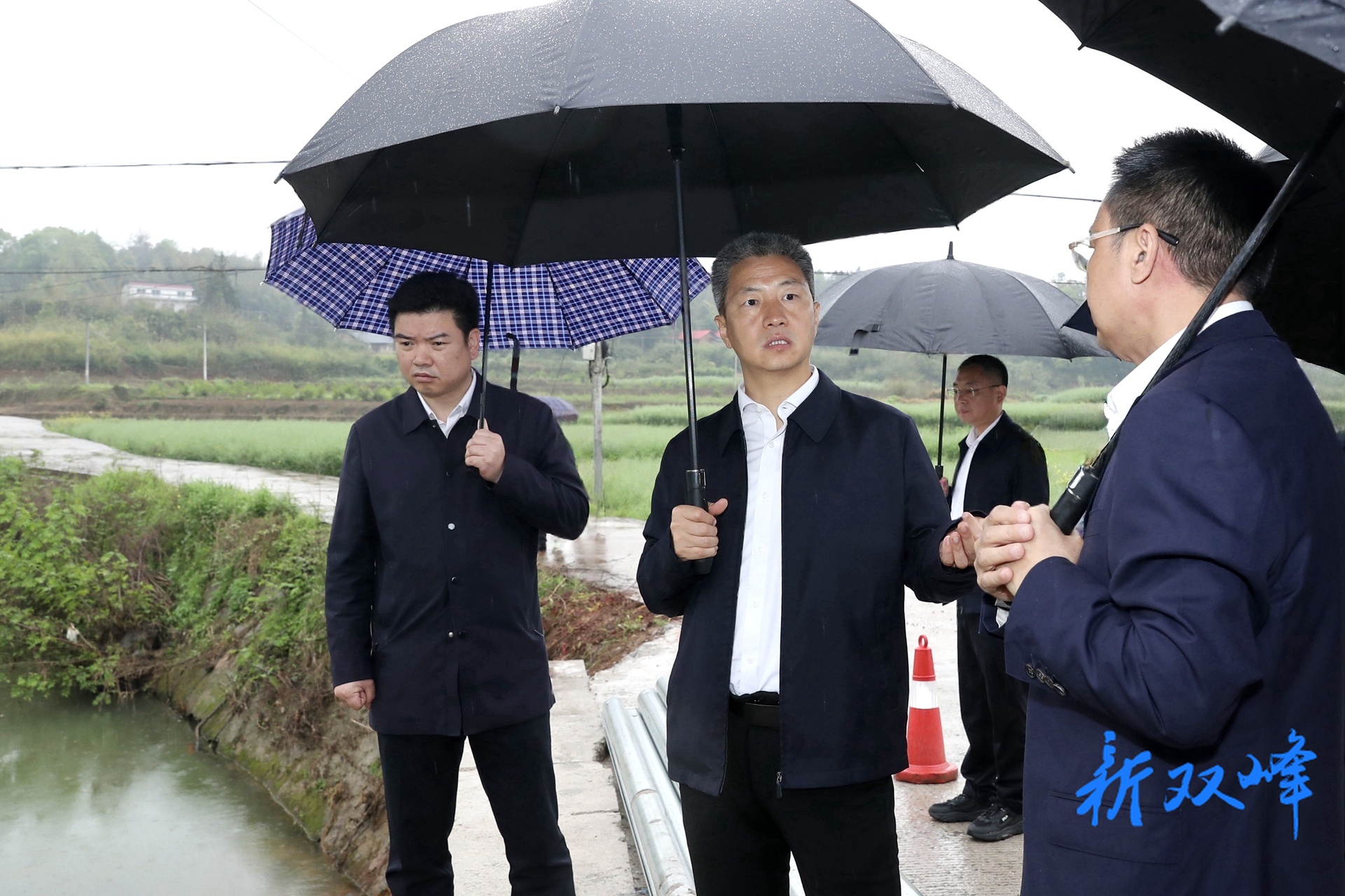 曾超群赴双峰县检查安全生产和社会稳定工作