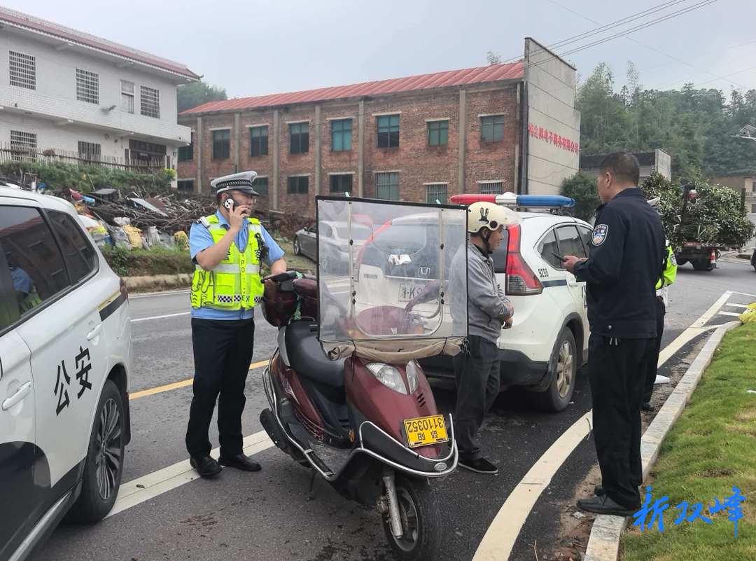 沙塘乡持续开展乡村道路安全顽瘴痼疾专项集中整治行动